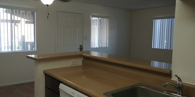 Brooktree Apartments