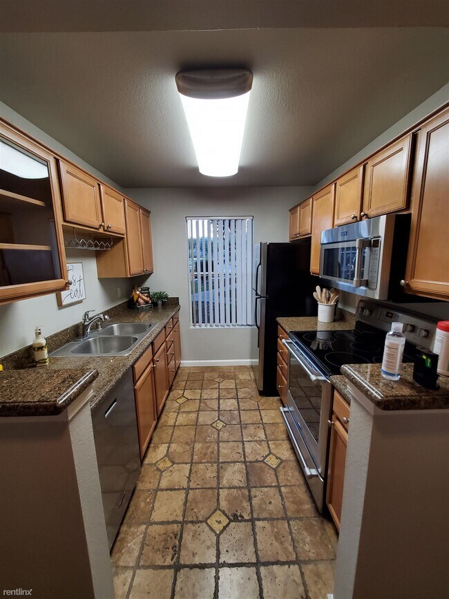 Photo - 2 br, 2 bath Condo - 160 Reflections Drive 11