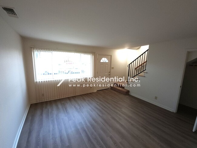 Photo - Talisman201 Unit #B