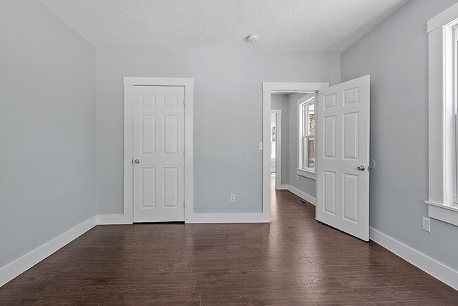 Photo - 31 Mill St Unit 1