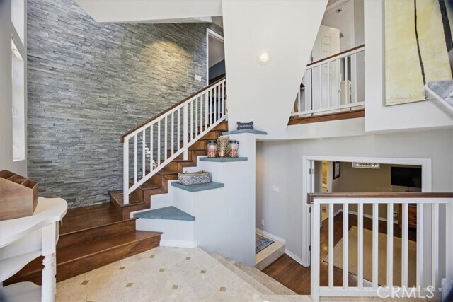 125 4th St