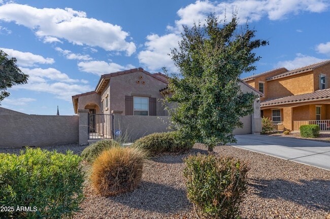 Photo - 18557 W Pueblo Ave