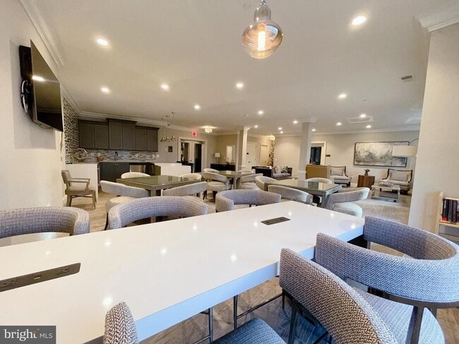 Photo - Luxurious Fairfax City 2 bed Condo