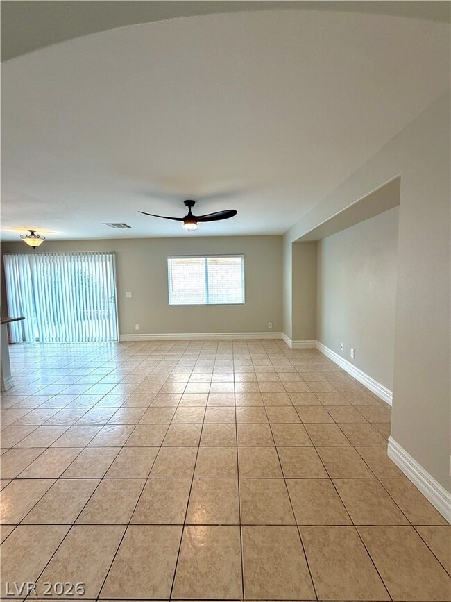 Photo - 299 Dogleg Dr