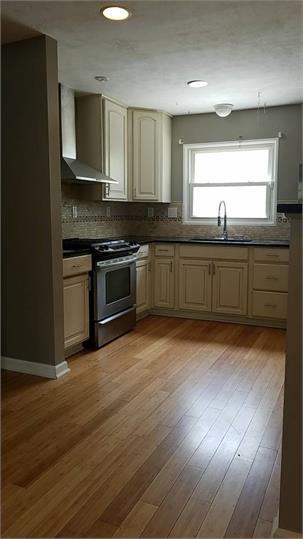 Photo - 8620 Elwyn Dr