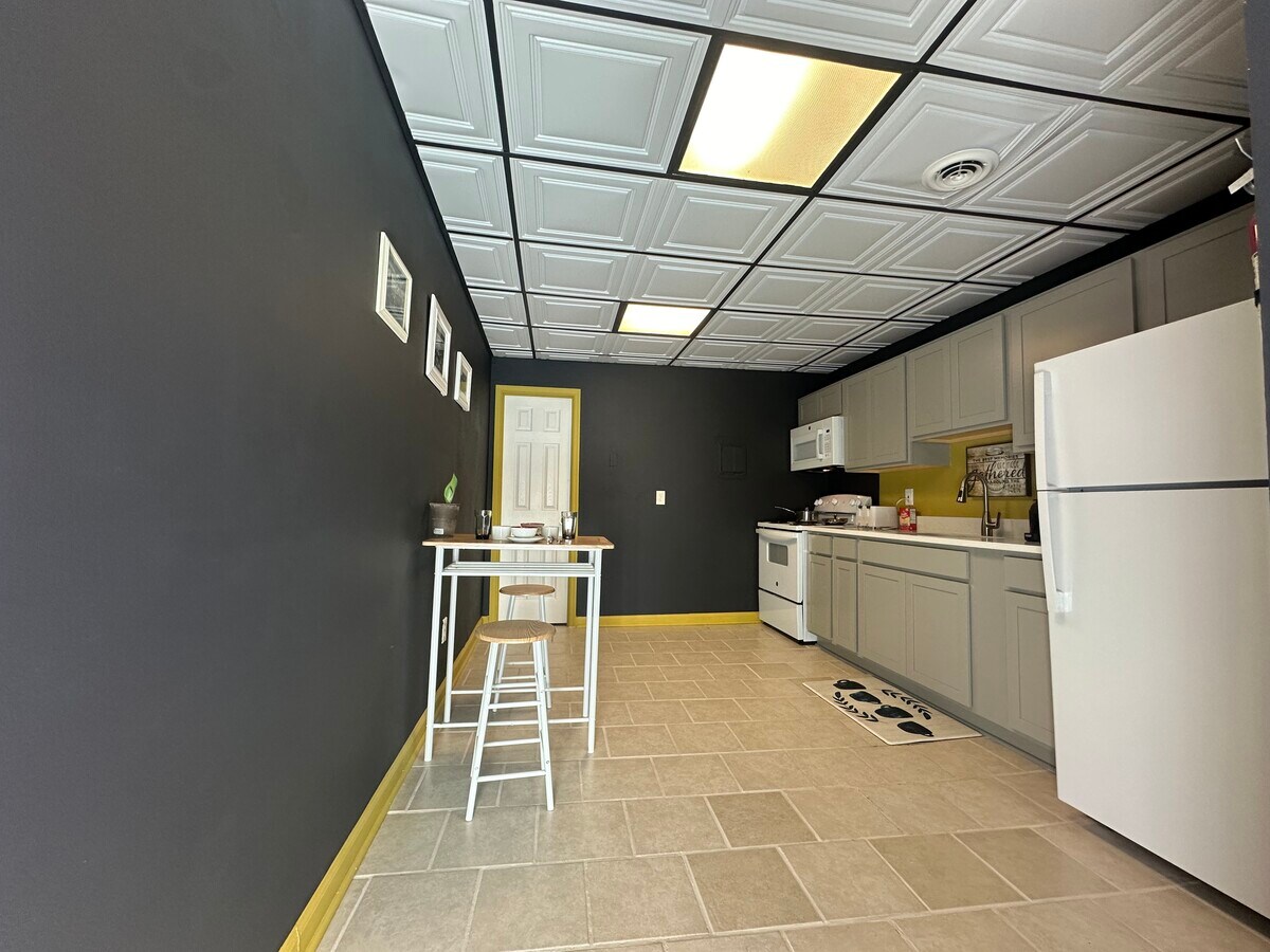 Photo - 17 S Carrollton Ave