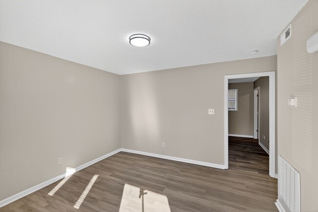 Photo - 105 Bay Meadow Ct Unit 105