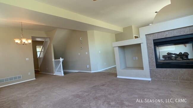 Photo - 3447 Astana Dr