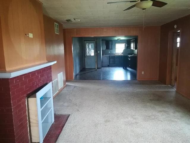 Photo - 1101 N Main St