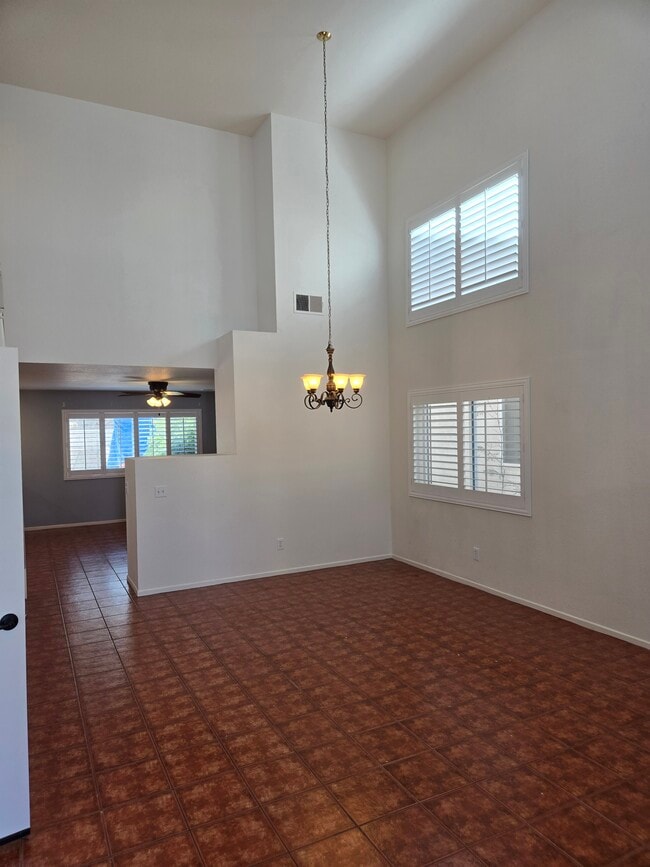 Entrance - 4747 Camberley Ct