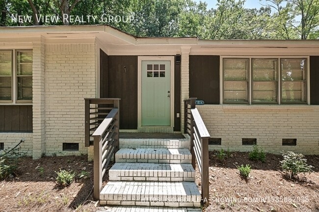 Photo - 5121 Farm Pond Ln