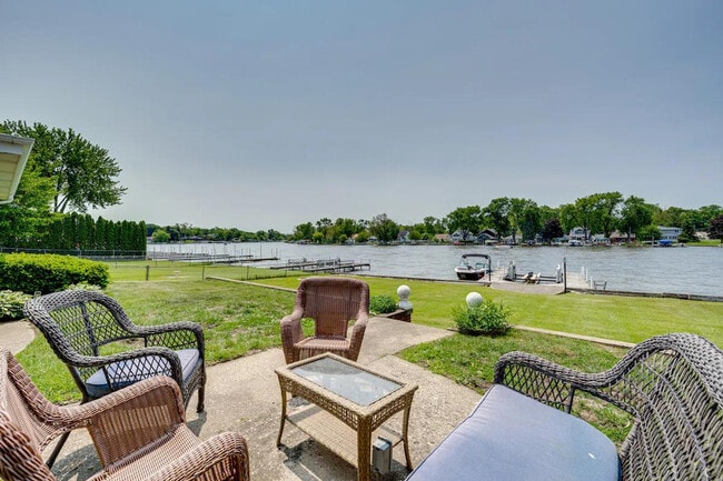 Photo - 811 N River Rd Unidad ID1306762P