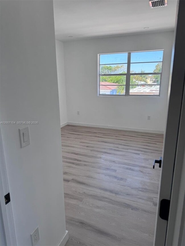 Photo - 950 79th Terrace Unit 1