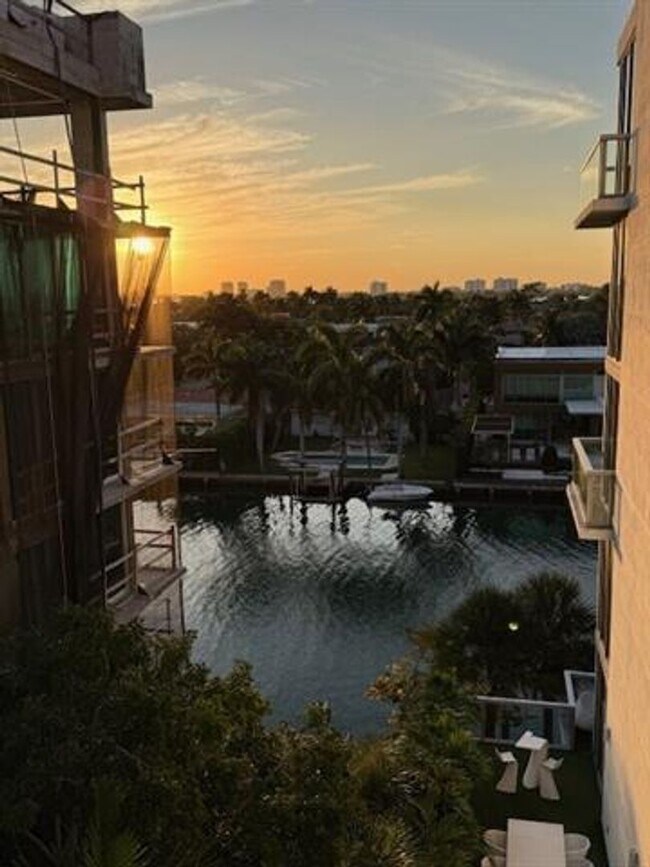 Photo - 9940 W Bay Harbor Dr Unit 9940 W Bay Harbor Drive  6C-S