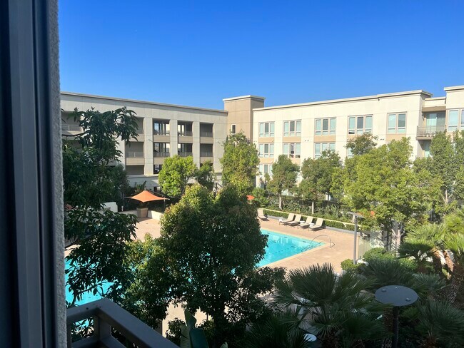 Photo - 3477 Lily Way Unidad 444