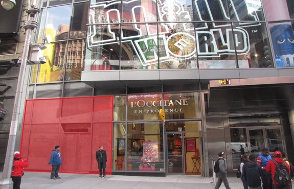 Photo - 1600 Broadway on the Square Condominium