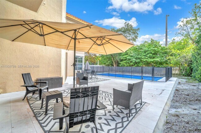 Photo - 3545 Forest View Cir