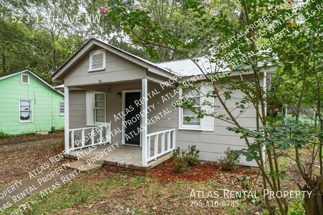 Photo - 523 12th Ave NW