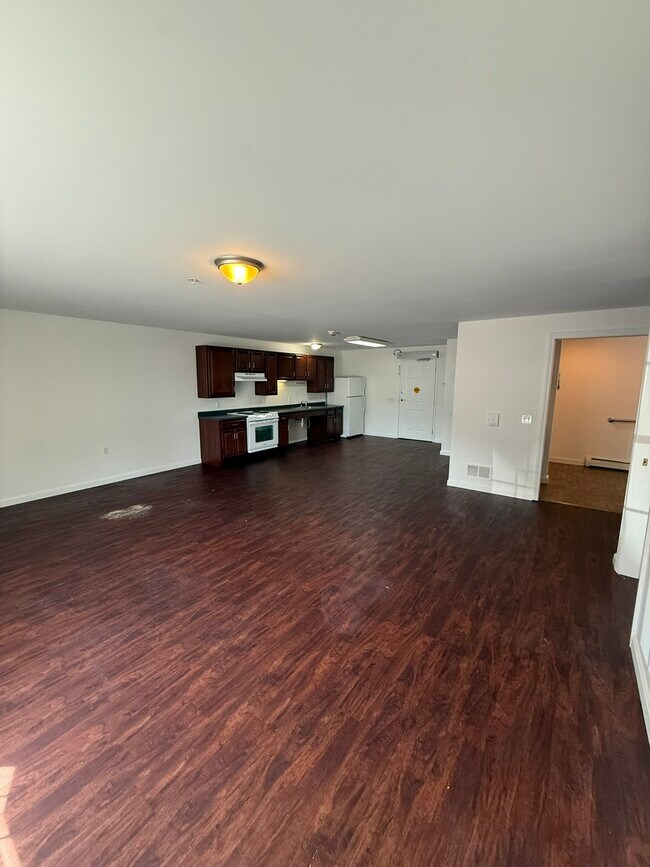 Photo - 661 Bell St Unit 1