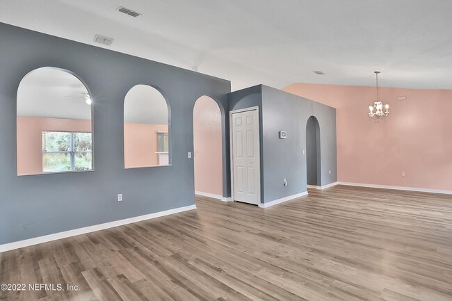 Photo - 11 Wheatfield Dr