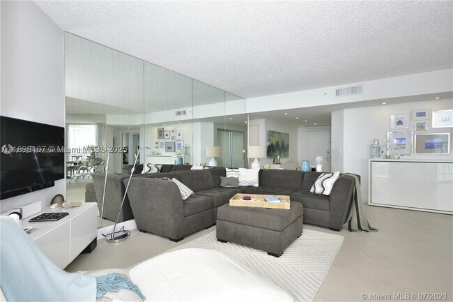 Photo - 17375 Collins Ave Unit 2002