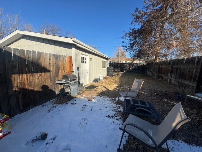 Photo - 813.5 E 57th St Unit 813.5