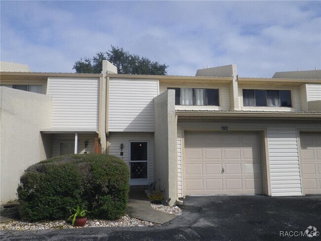 Building Photo - 9785 E Goldfinch Ln Rental