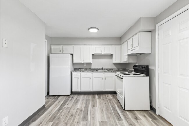 Photo - Brickyard 60th