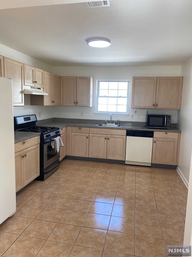 Photo - 448-450 N 6th St Unit 2