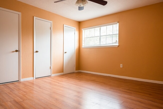 Photo - 1532 Eagle Lake Rd
