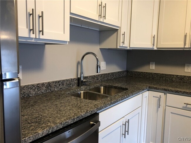 Photo - 1219 Tulip St