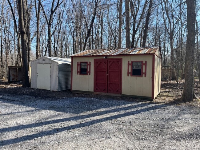 Photo - 3 BED, 1.5 BATH MOBILE HOME