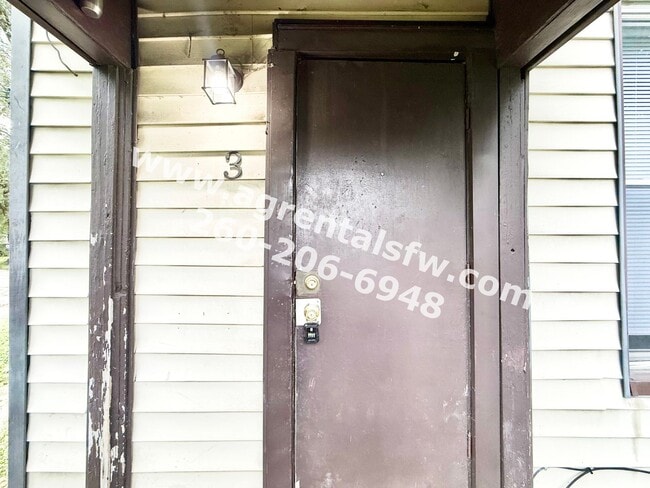 Photo - 2828 Raymond St Unit #3