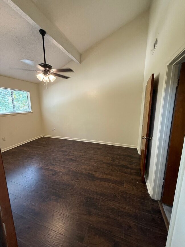 Photo - 3BD 2BA TOWNHOME