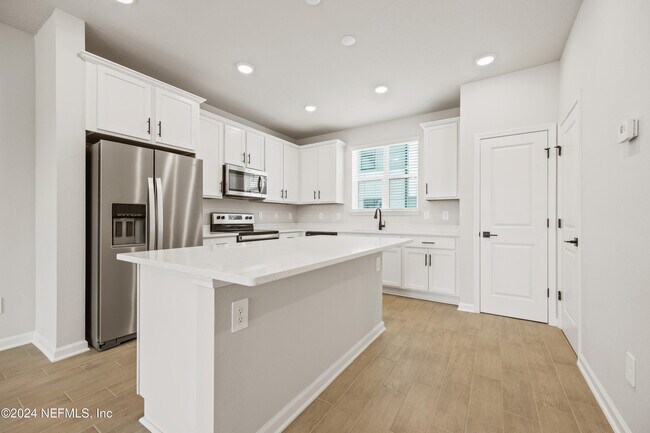 Photo - 1091 Farwell St Townhome