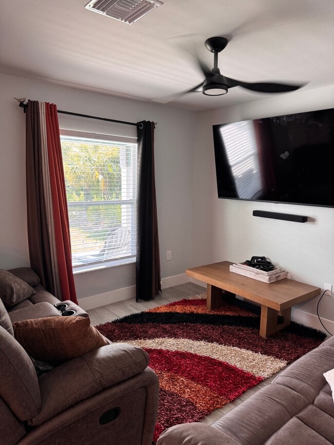 Photo - 3665 Michigan Ave