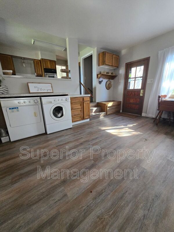 Photo - 2781 Deming Blvd