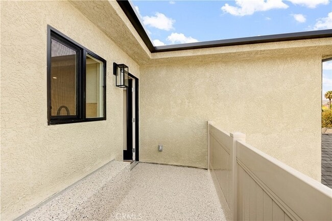 Photo - 4038 Somers Ave