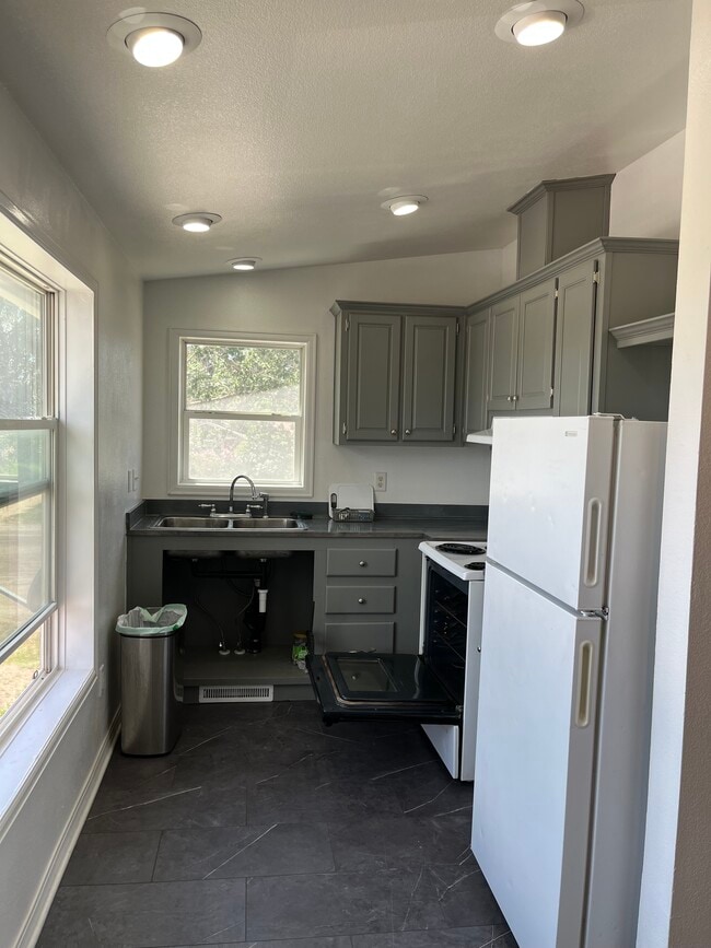Photo - 373 N Buchanan St Unidad Apt. A