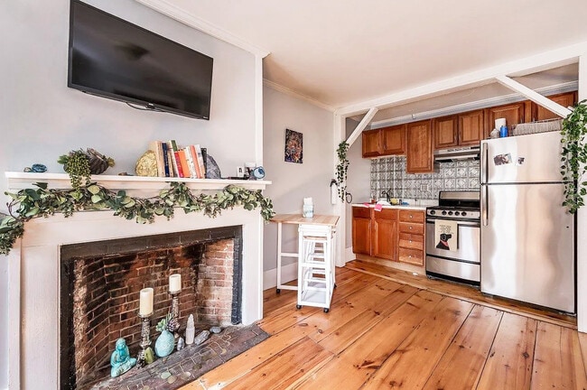Photo - 33 Kingston Rd Unit 3