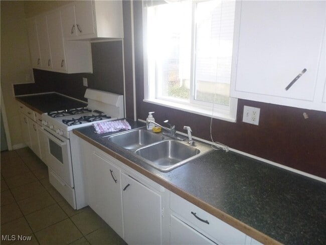 Photo - 837 McKinley Ave