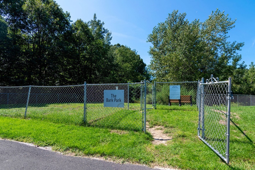 Woodland Ridge Apartments For Rent in Spring Lake, MI