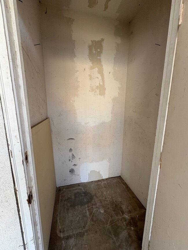 Photo - 2458 Unit 103