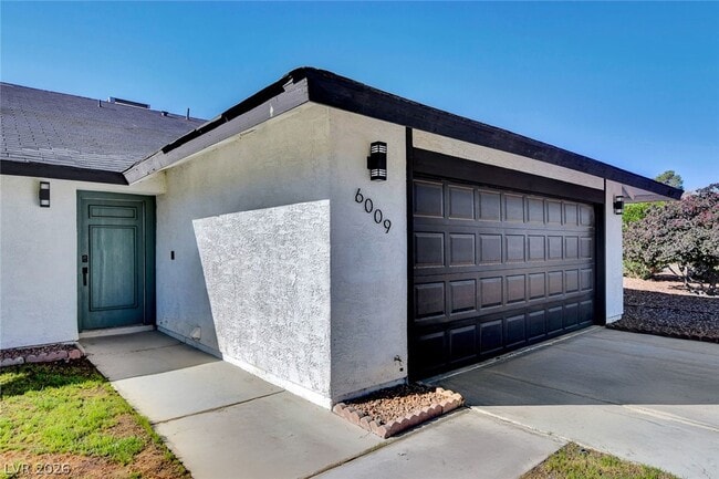 Photo - 6009 W Carpenteria Way