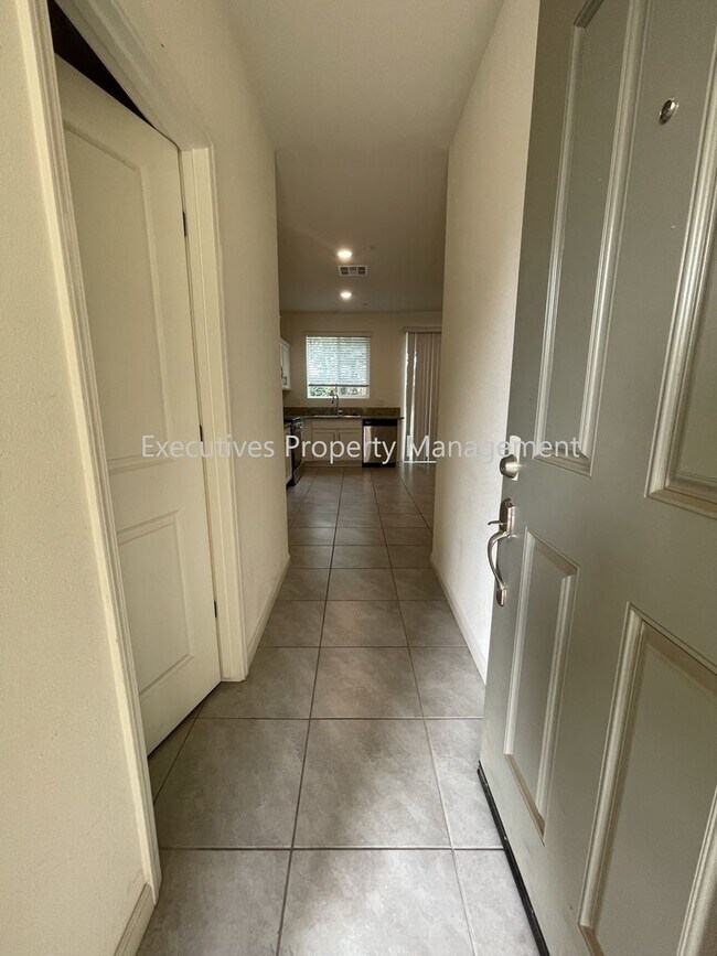 Photo - 167 Shafer Ave