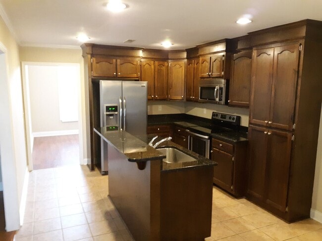 Photo - Lovely Brick Home Close to Shaw Air Force ...