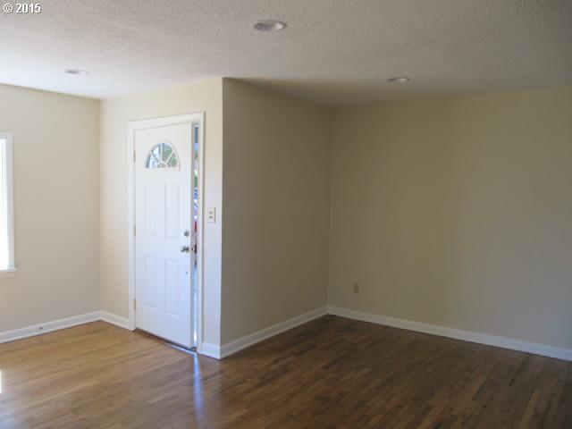 Photo - 350 N Maple St
