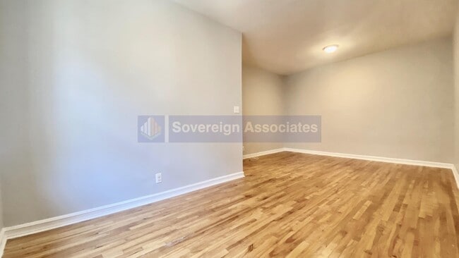 Photo - 2712 Decatur Ave Unit F3