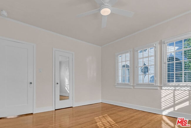 Photo - 6627 W 6th St