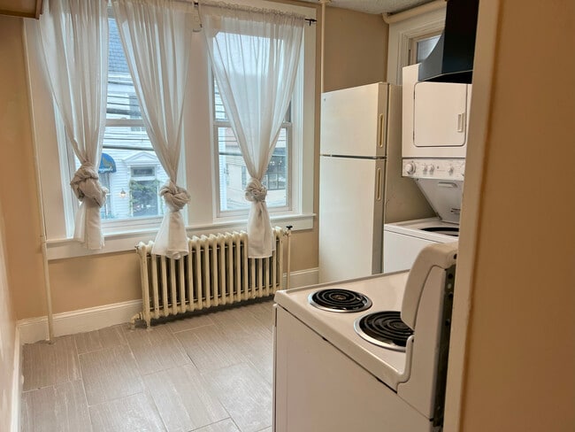 Photo - 8294 Main St Unit 2B